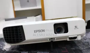 Brand New EPSON Projector With Bag ,