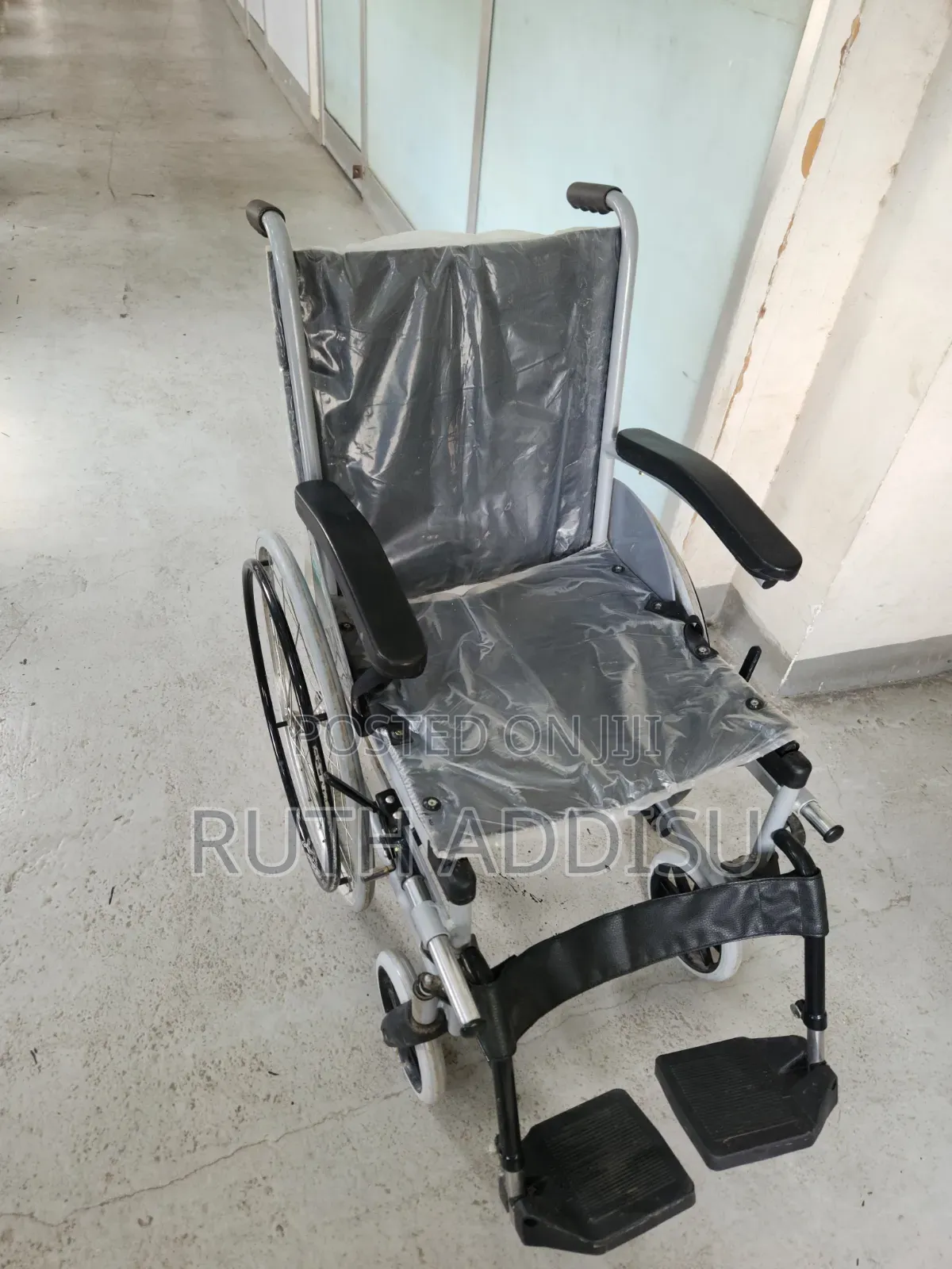 Wheelchair Normal重大wheelchair雨水wheelchair陳鋊wheelchair隔天wheelchair New