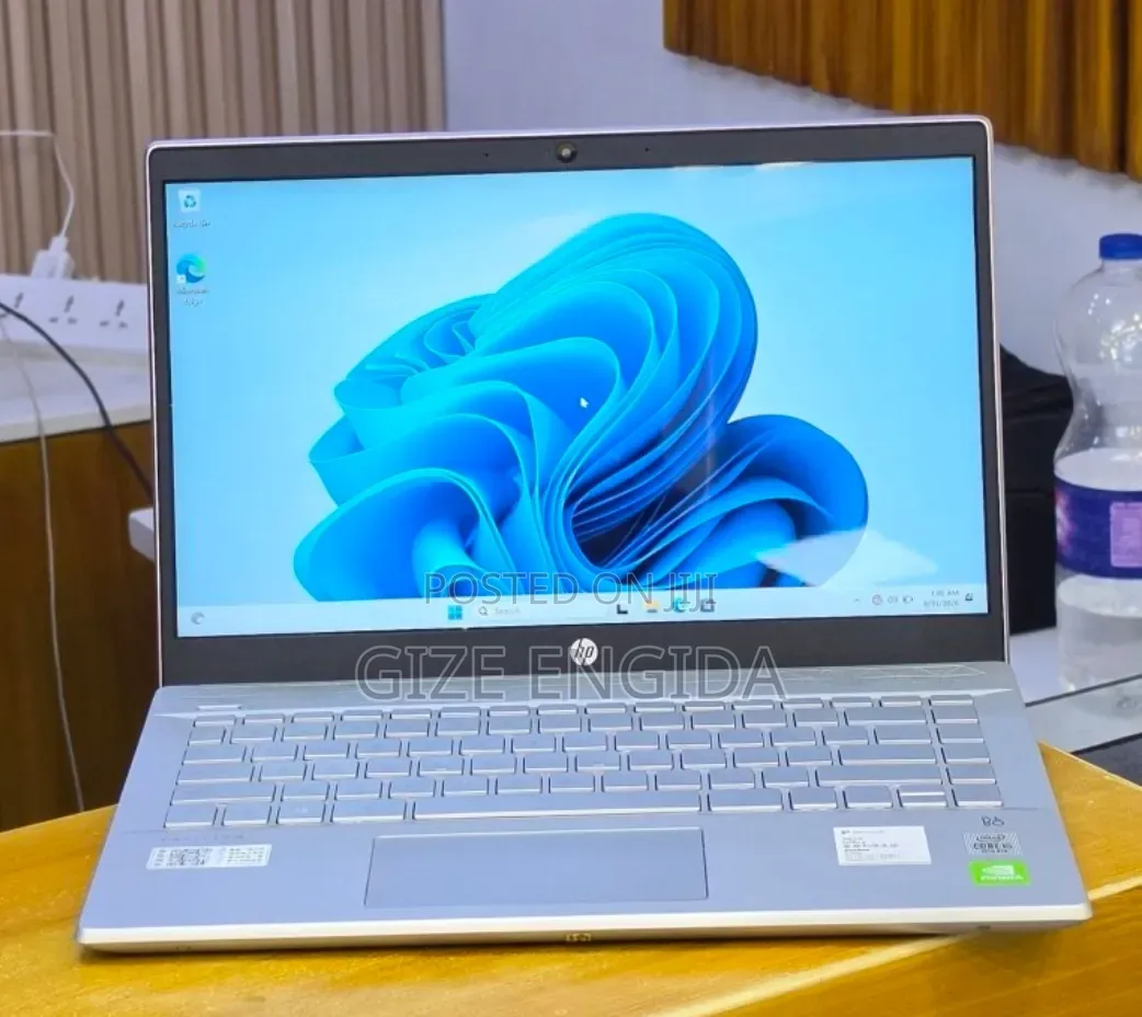 New Laptop HP Pavilion 14 8GB Intel Core i5 SSD 512GB