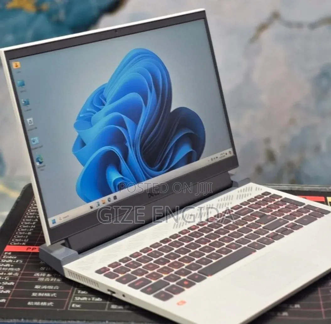 New Laptop Dell G15 5521 Special Edition 16GB AMD Ryzen 7 SSD 512GB