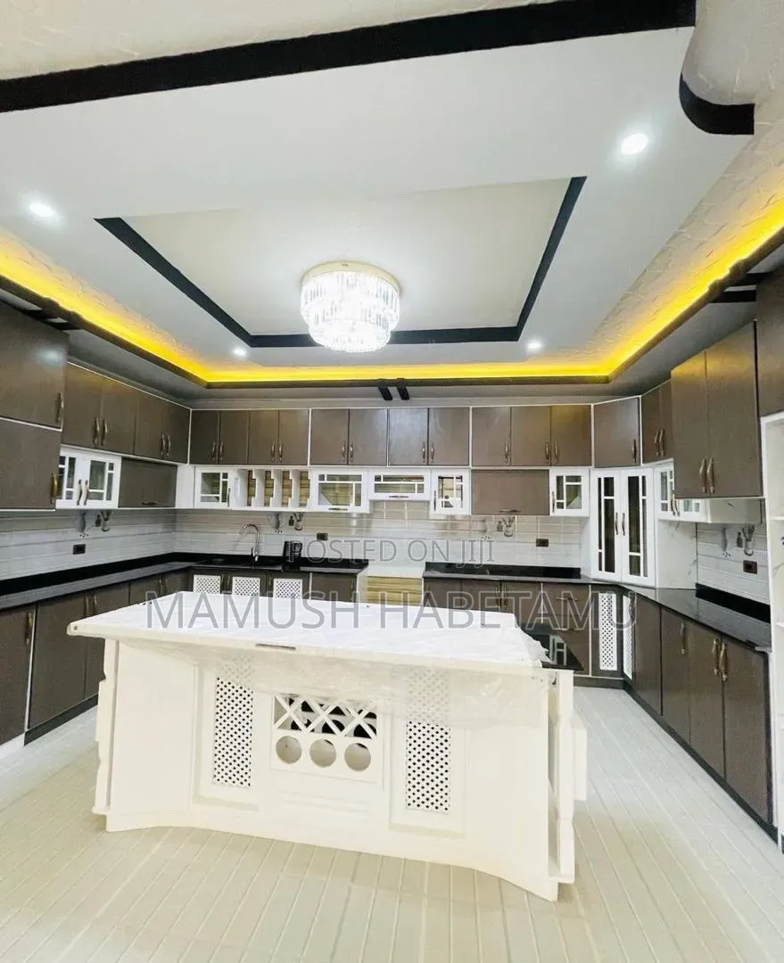 Furnished 12bdrm House in 450Square G+2 የግል, Nifas Silk-Lafto for sale