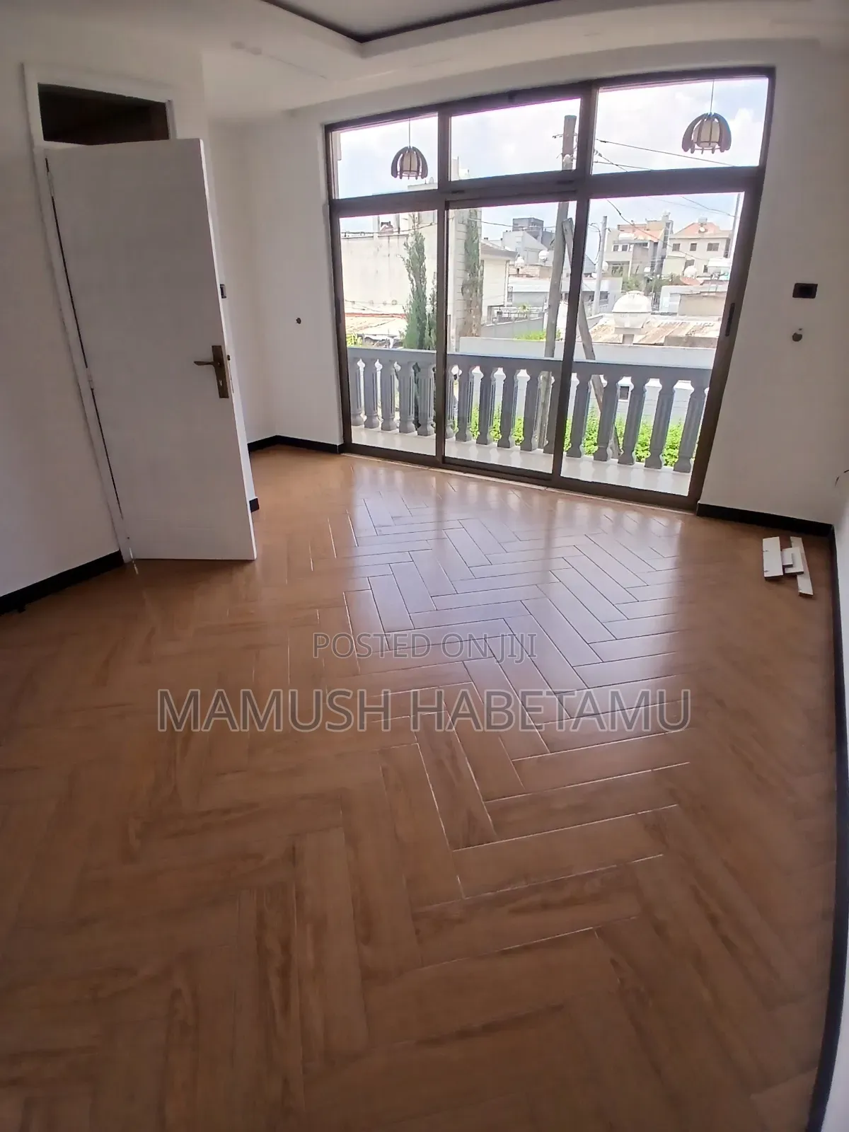 Furnished 6bdrm House in የግል, Nifas Silk-Lafto for sale
