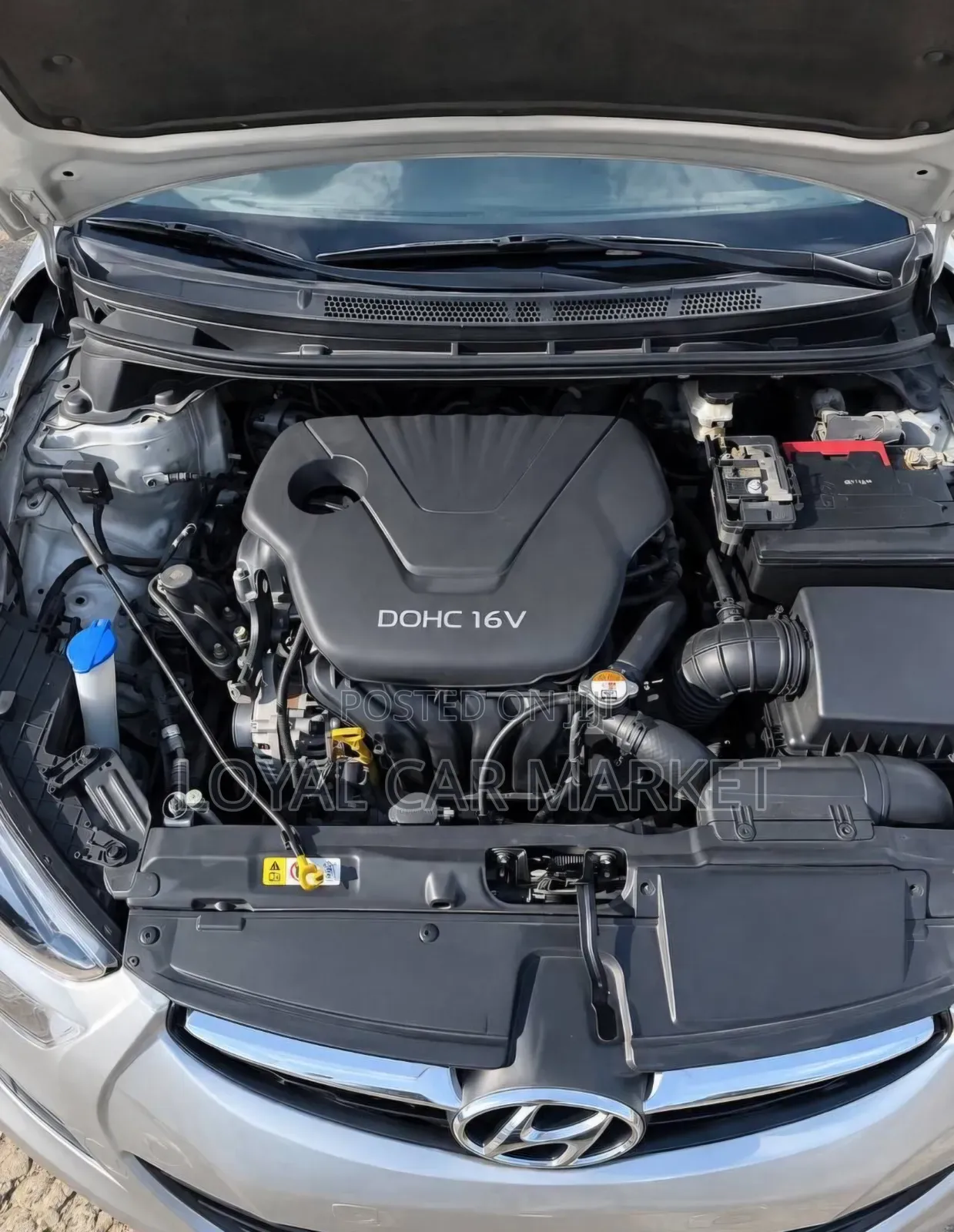 Hyundai Elantra 2012 Silver