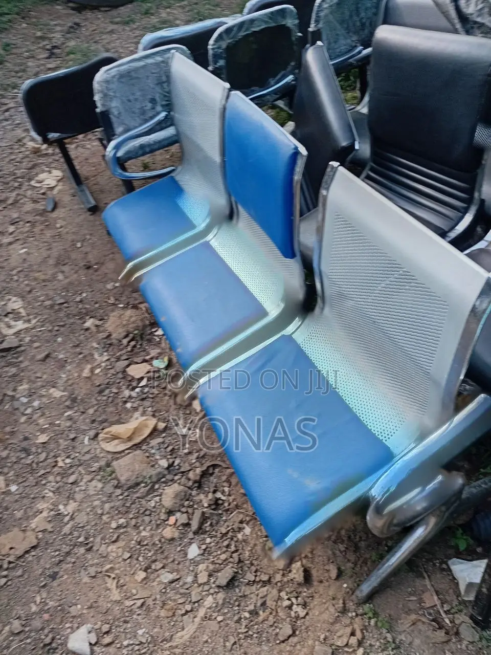 Office Chair የቢሮ ወንበሮችና ለድርጅቶች የሚሆኑ ወንበሮች በተለያዩ አይነት በብዙ አማራጮች