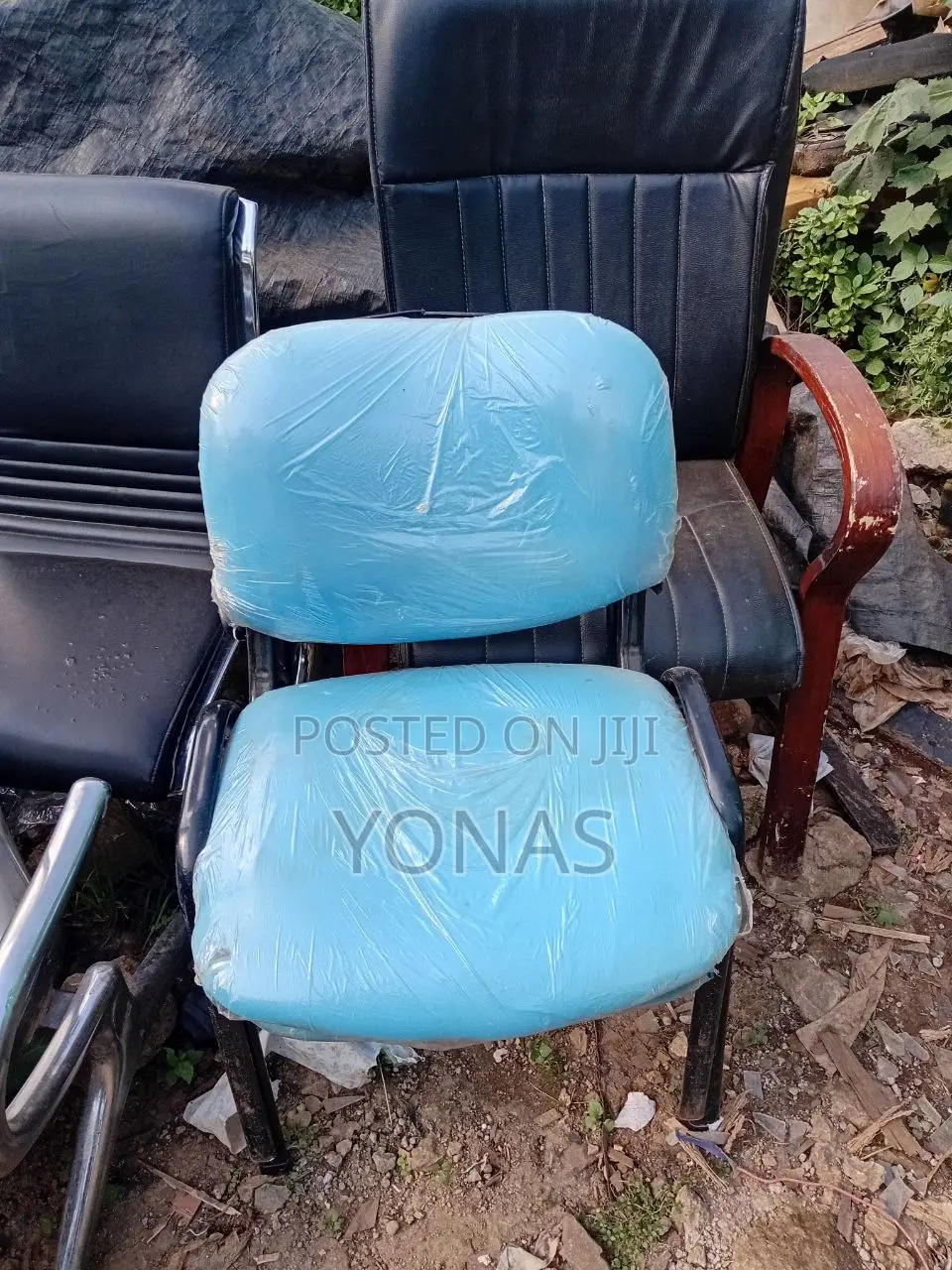 Office Chair የቢሮ ወንበሮችና ለድርጅቶች የሚሆኑ ወንበሮች በተለያዩ አይነት በብዙ አማራጮች