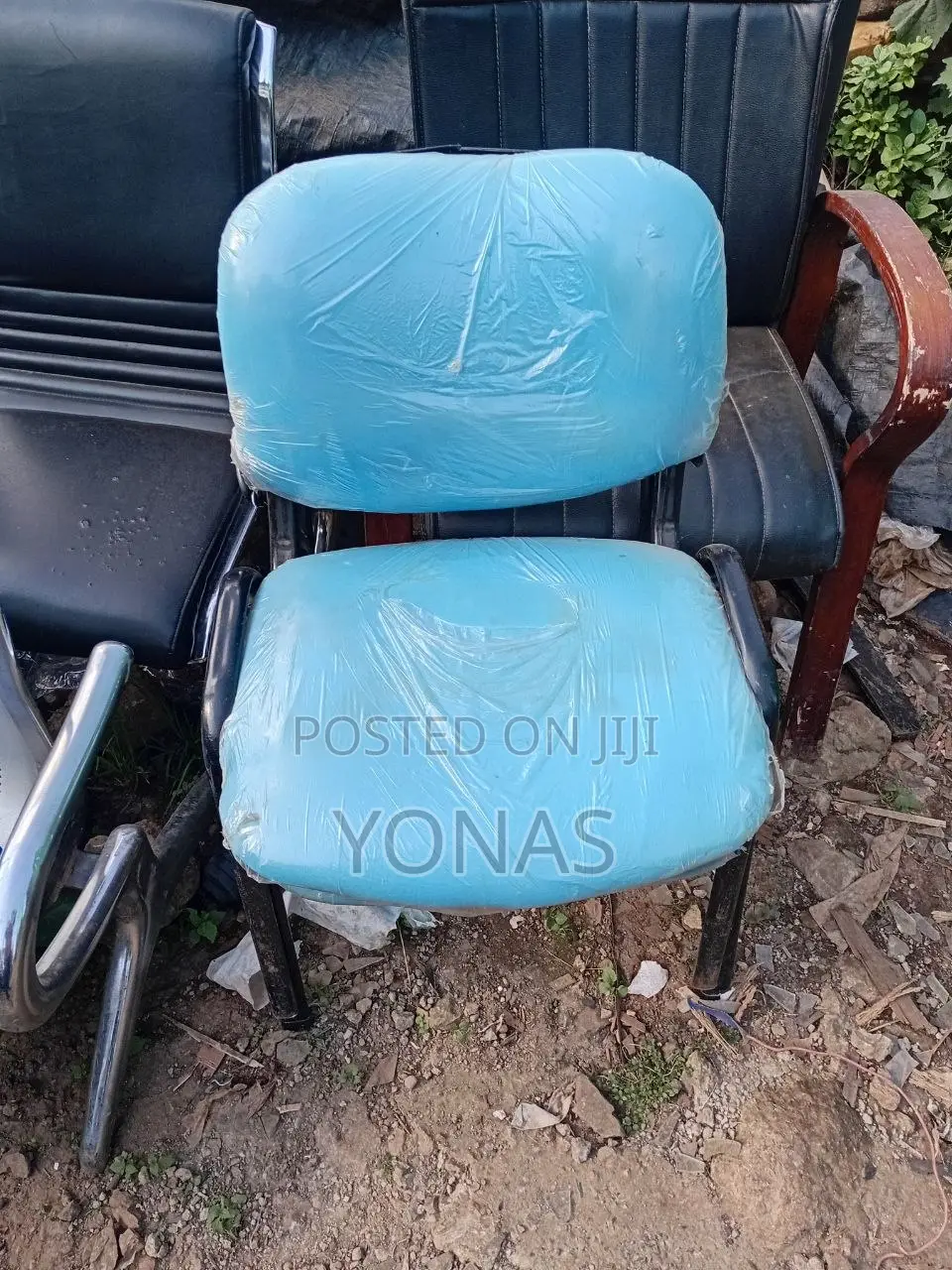 Office Chair የቢሮ ወንበሮችና ለድርጅቶች የሚሆኑ ወንበሮች በተለያዩ አይነት በብዙ አማራጮች