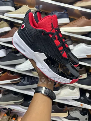 Nike Air Jordan Max Aura 6
High Master Quality Shoes Made in Vietnam