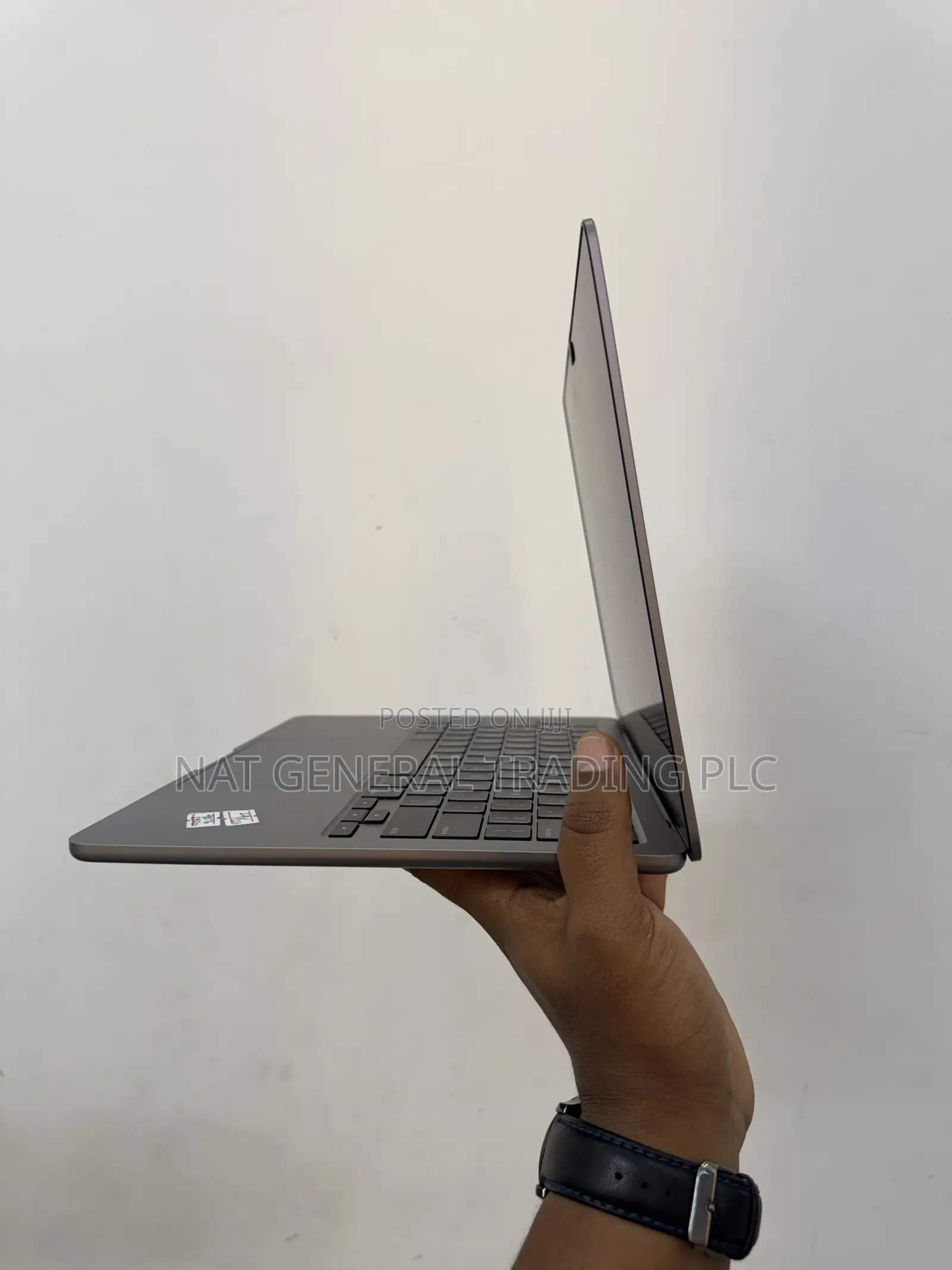 Laptop Apple MacBook Pro 2021 M1 16GB Apple M1 Pro SSD 512GB