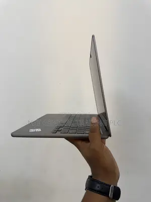 Laptop Apple MacBook Pro 2021 M1 16GB Apple M1 Pro SSD 512GB