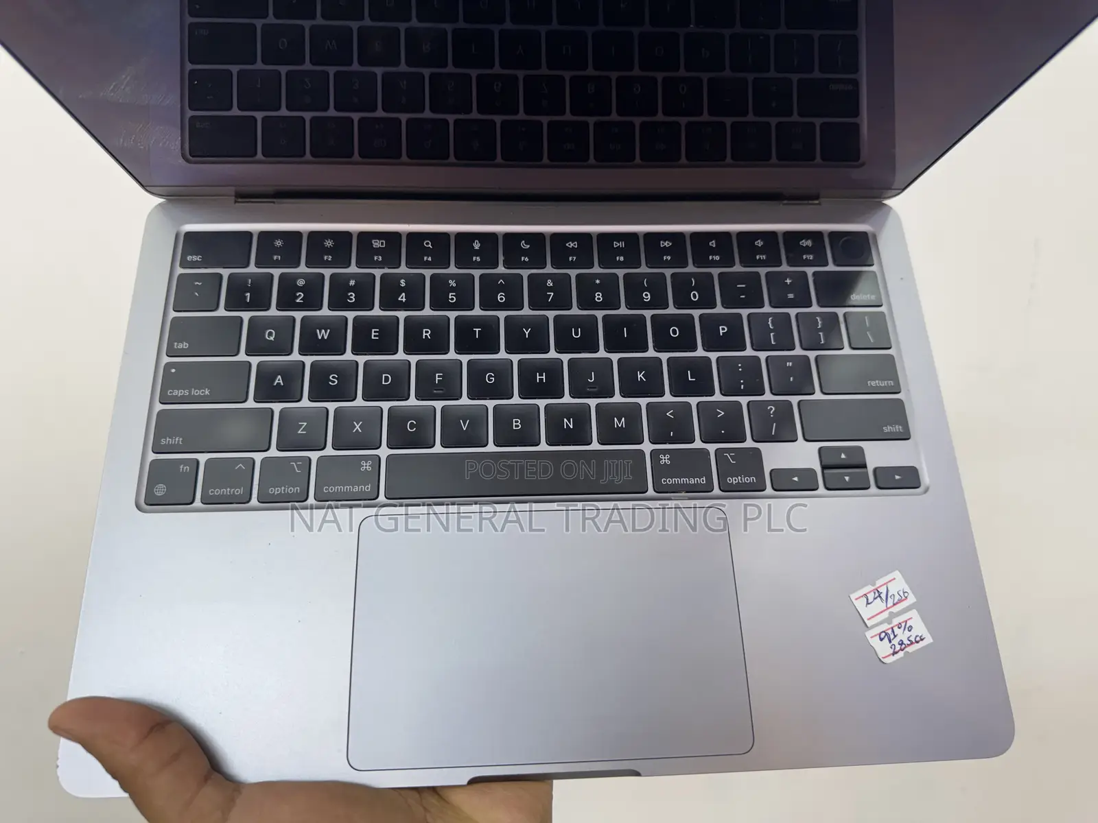 Laptop Apple MacBook Pro 2021 M1 16GB Apple M1 Pro SSD 512GB
