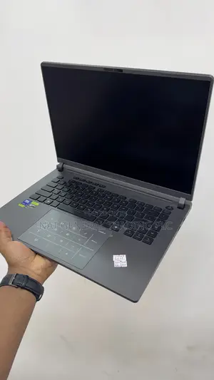 New Laptop Asus ROG Strix G16 G614 32GB Intel Core Ultra 9 SSD 2T