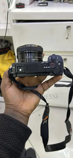 Sony ZV-E10