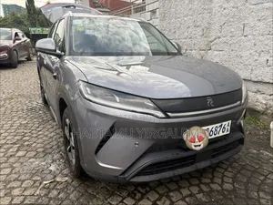 BYD Yuan Up 2025 Gray