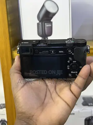 Sony Alpha 6000
