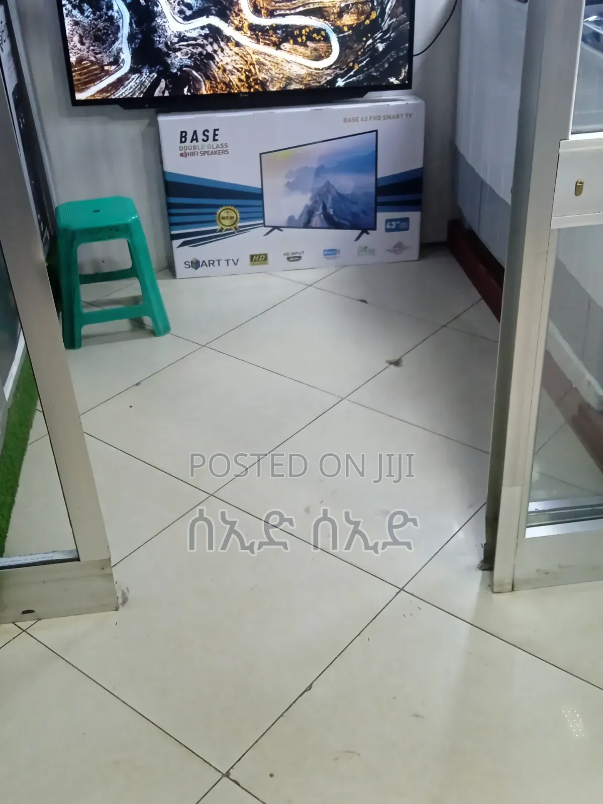 Andiroid Smart TV Base