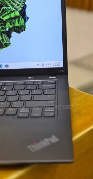 New Laptop Lenovo ThinkPad T14 G3 32GB Intel Core i7 SSD 512GB