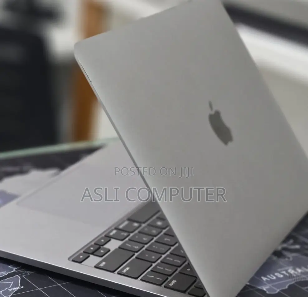 New Laptop Apple MacBook Pro 2021 M1 8GB Apple M1 Pro SSD 512GB