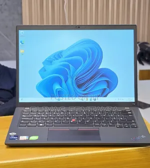 New Laptop Lenovo 16GB Intel Core i7 SSD 512GB