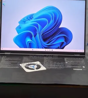 New Laptop Lenovo Legion 9 32GB AMD Ryzen 9 SSD 1T