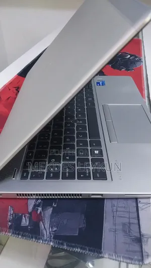 New Laptop HP EliteBook 840 8GB Intel Core i5 SSD 512GB