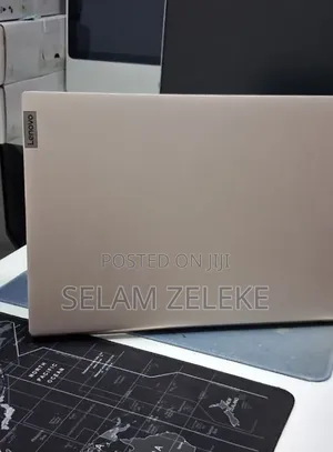 New Laptop Lenovo 8GB Intel Core i3 SSD 256GB