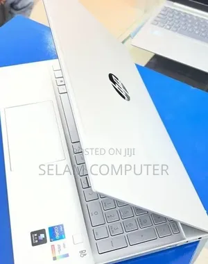 New Laptop HP Pavilion 14 16GB Intel Core i7 SSD 512GB
