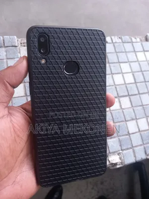 Samsung A10 32 GB Black