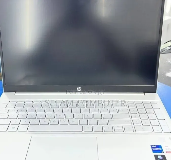 New Laptop HP Pavilion 14 16GB Intel Core i7 SSD 512GB