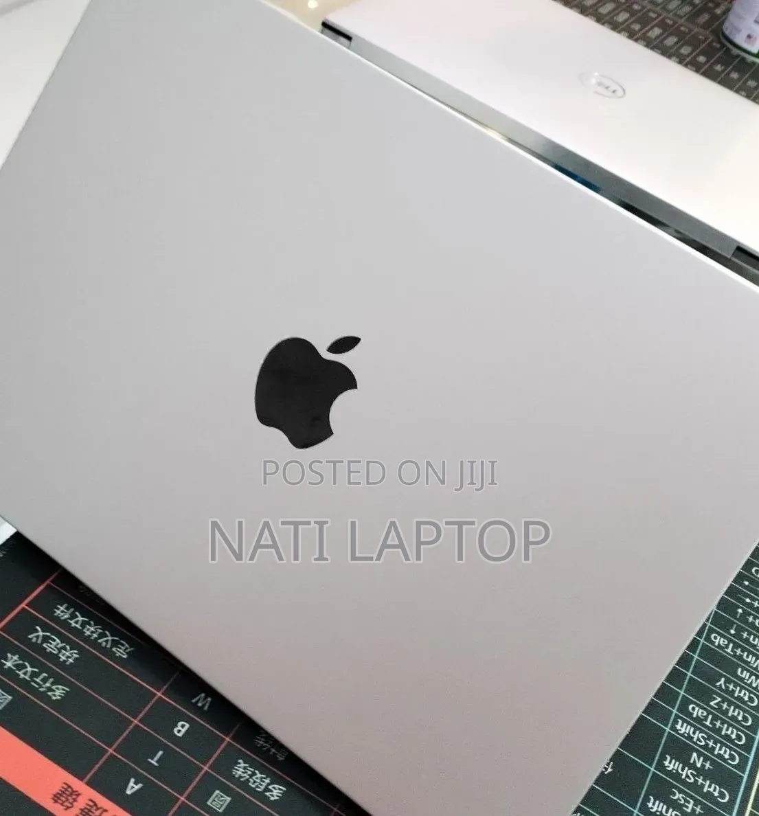 New Laptop Apple MacBook Pro 2025 M5 16GB Apple M5 Pro SSD 512GB