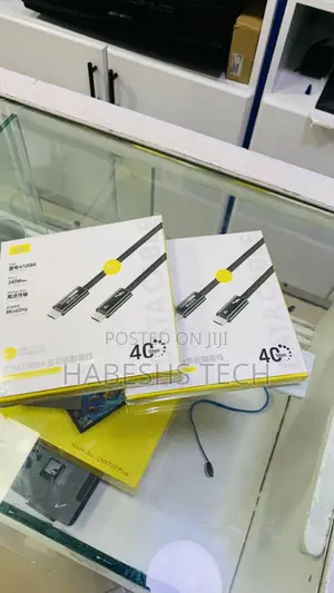USB-C to USB-C Data/Charging Cable (USB4 Cable).