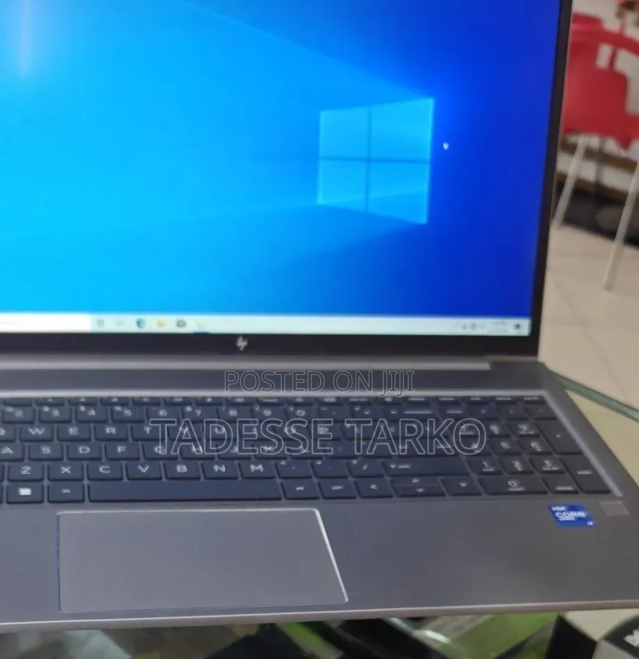 New Laptop HP 16GB Intel Core i7 SSD 512GB