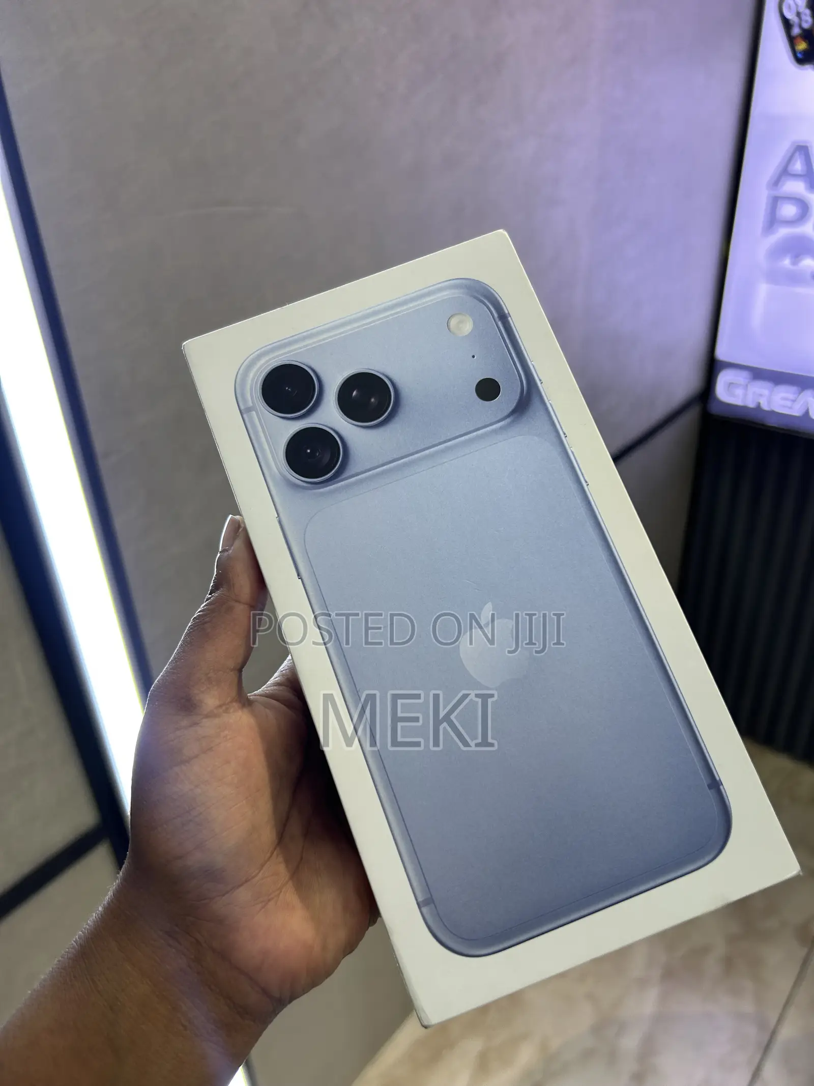 New Apple iPhone 18 Pro Max 256 GB Blue