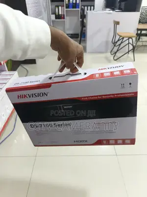 Hikvision Emdedded 4ch NVR