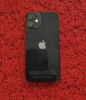 Photo - New Apple iPhone 12 128 GB Black
