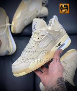 NIKE #Air_Jordan 4 Retro
“ Off White“
