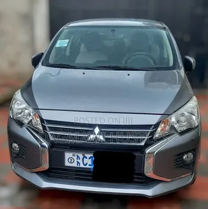 Mitsubishi Attrage 2023 Gray