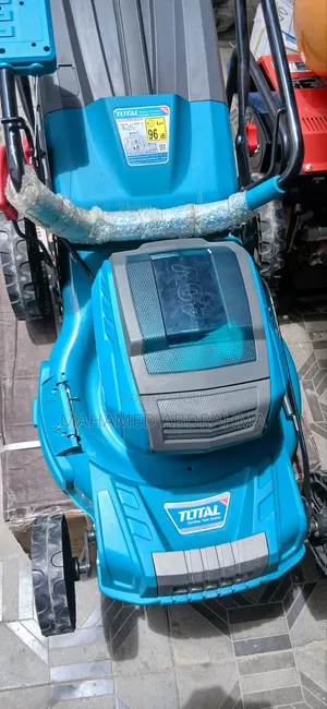 Total Chargbel Lawn Mower 40 V