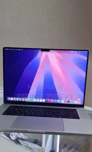 New Laptop Apple MacBook Pro 2021 M1 32GB Apple M1 Pro SSD 512GB