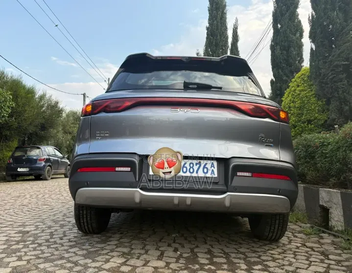 BYD Yuan Up 2025 Ivory
