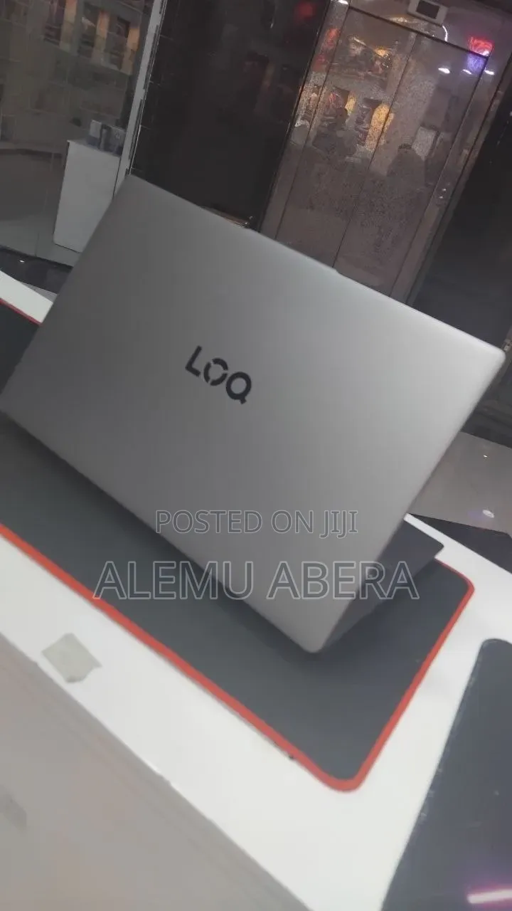 New Laptop Lenovo LOQ 15AHP10 16GB Intel Core i5 SSD 512GB
