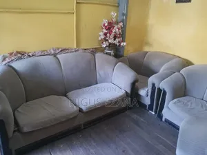 አሪፍ እቃ ነው ዋጋ በስምምነት።