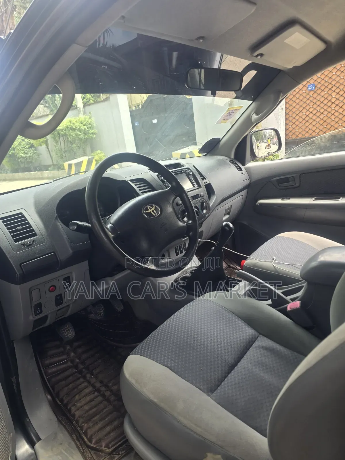 Toyota Yaris 2015 Blue