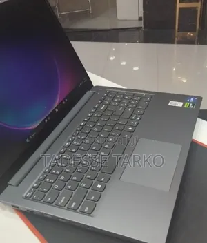 New Laptop Lenovo LOQ 15ARP9 16GB Intel Core i5 SSD 512GB