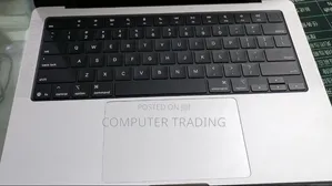 New Laptop Apple MacBook Pro 2025 M5 16GB Intel Core i7 SSD 512GB