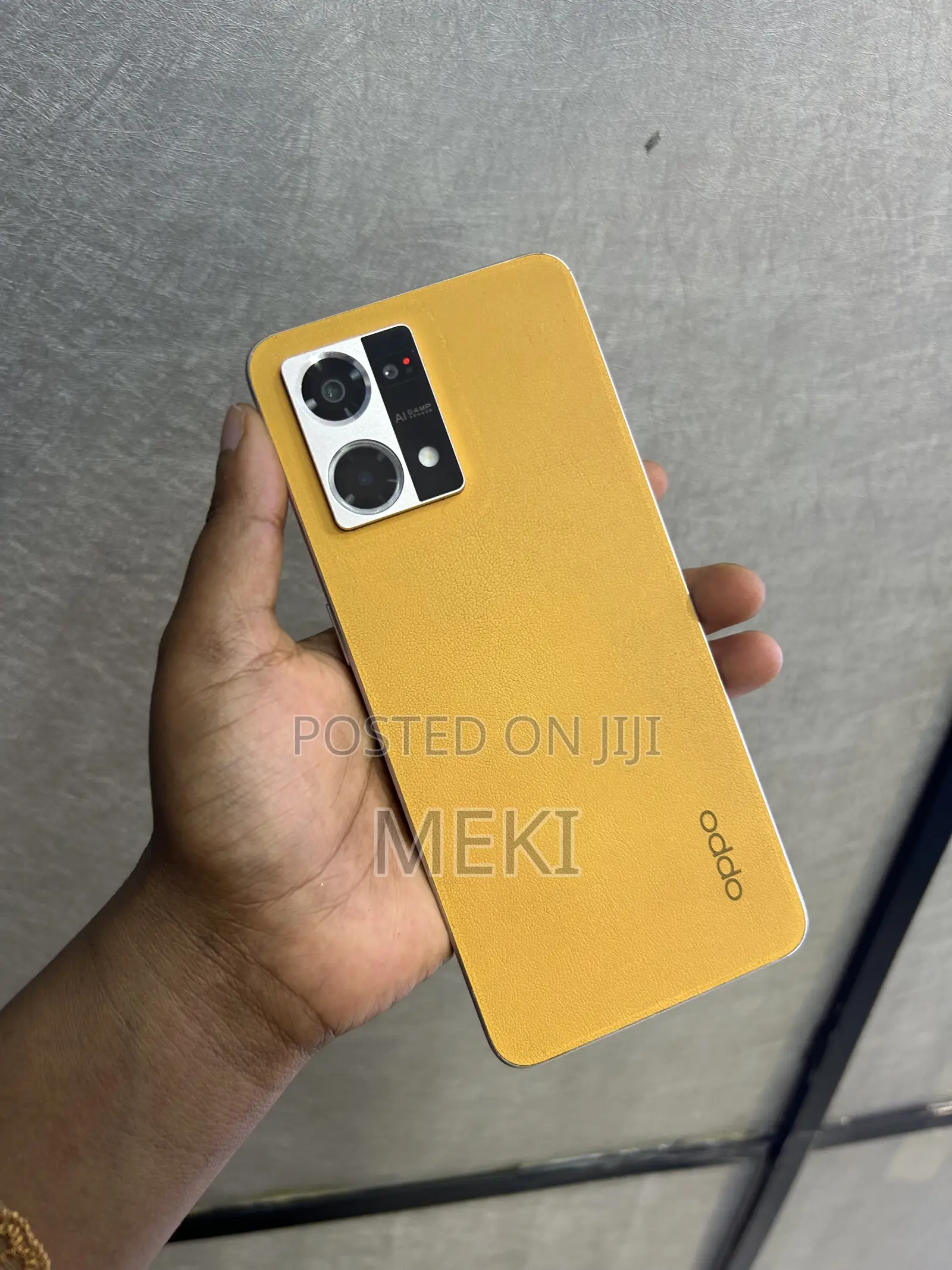Oppo Reno7 256 GB Yellow
