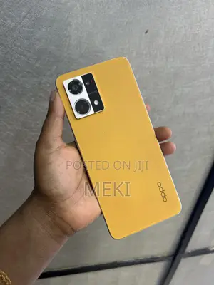 Oppo Reno7 256 GB Yellow