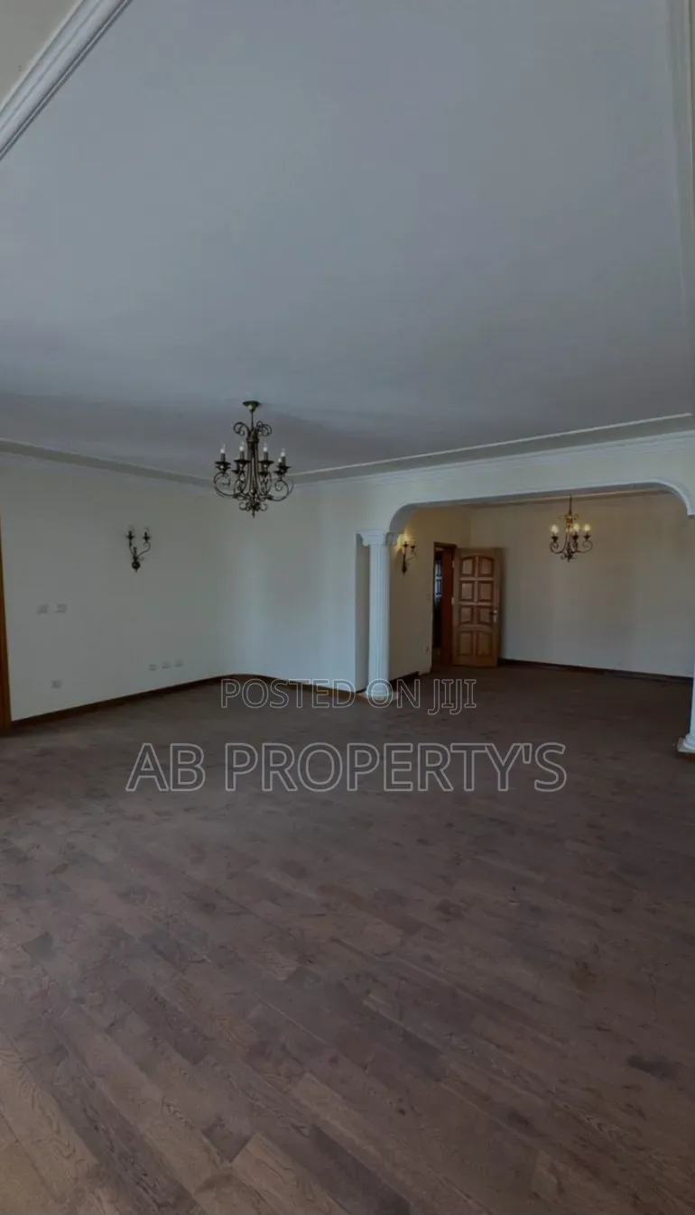 Furnished 20bdrm Townhouse/Terrace in Bole Skylight for sale