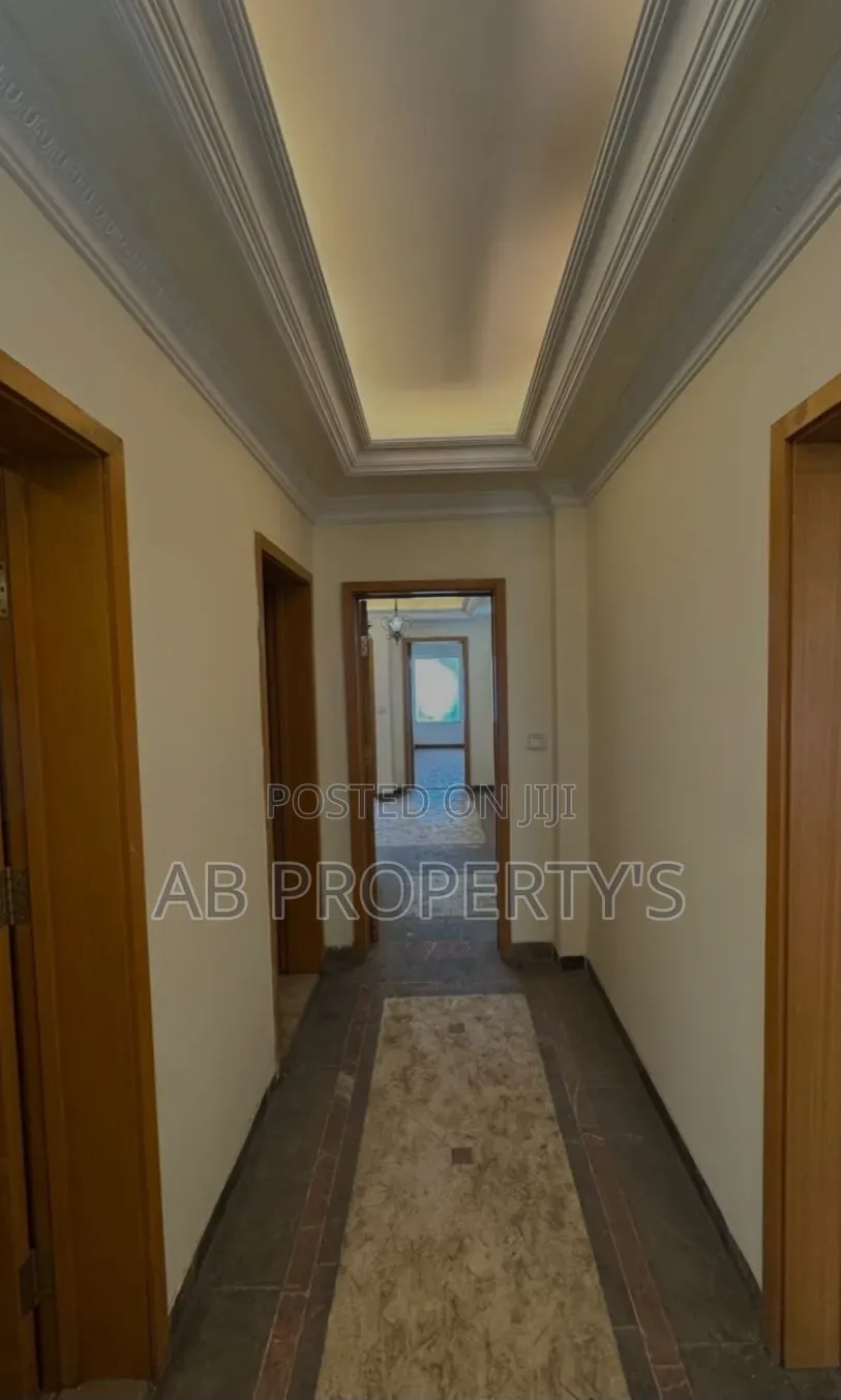 Furnished 20bdrm Townhouse/Terrace in Bole Skylight for sale