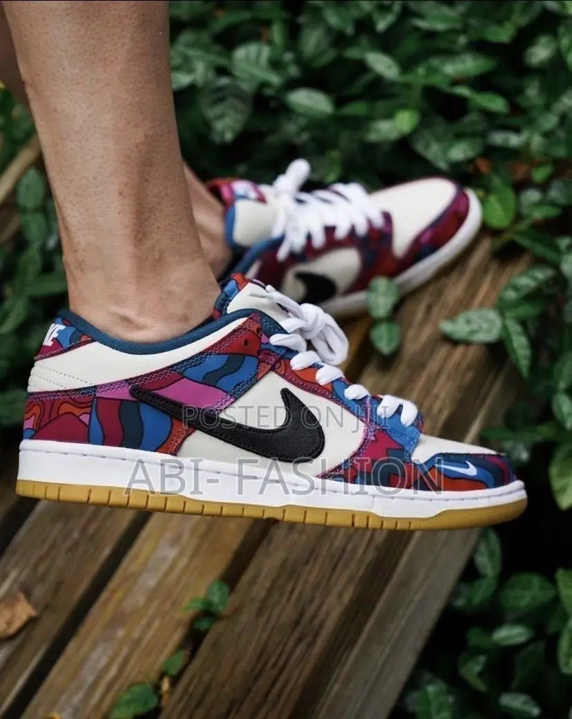 Nike SB Dunk Low Pro X Parra “Abstract Art”