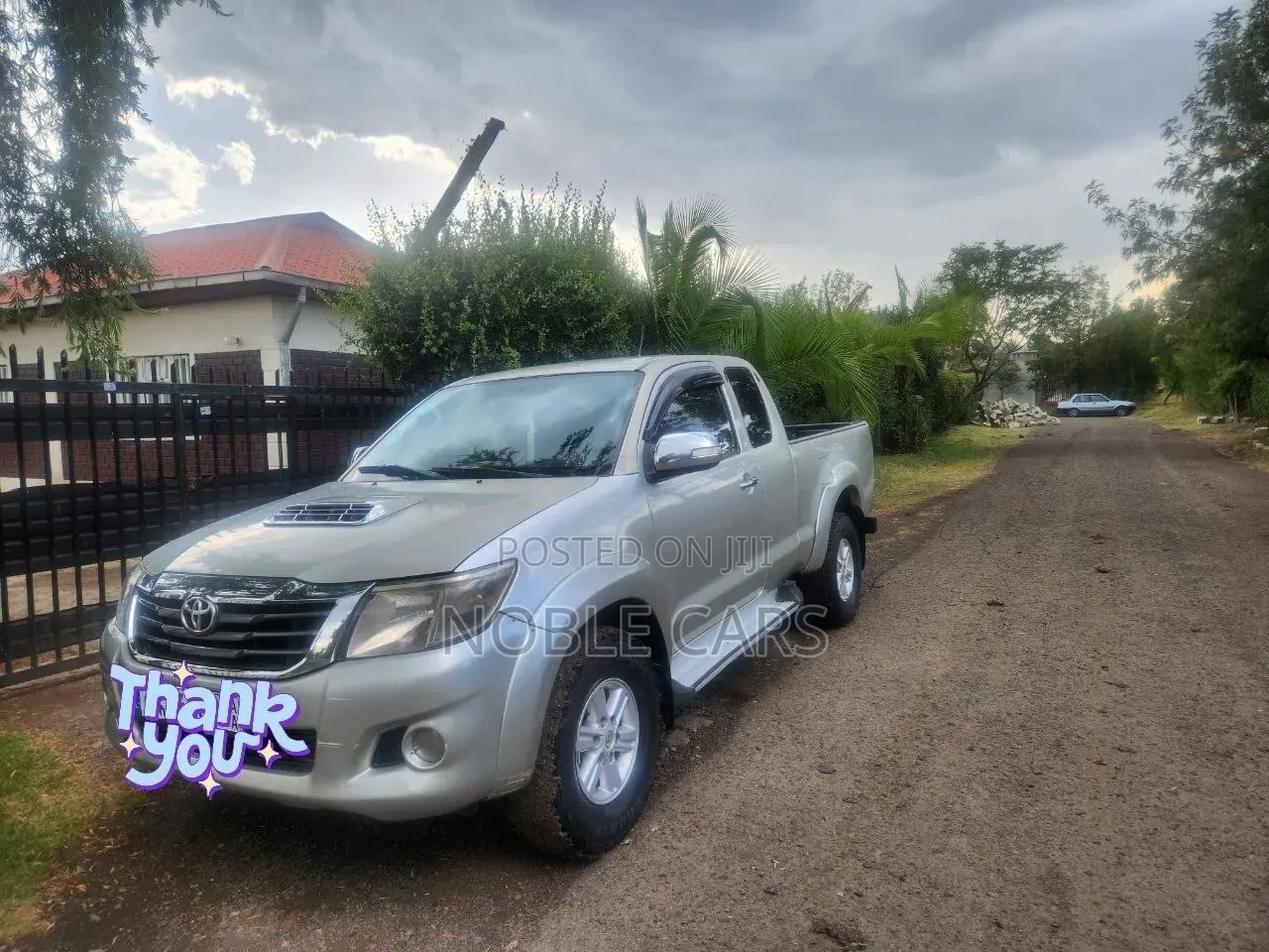 Toyota Hilux 2012 Gold